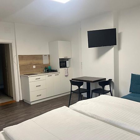 Apartment Zhang Graz Bagian luar foto